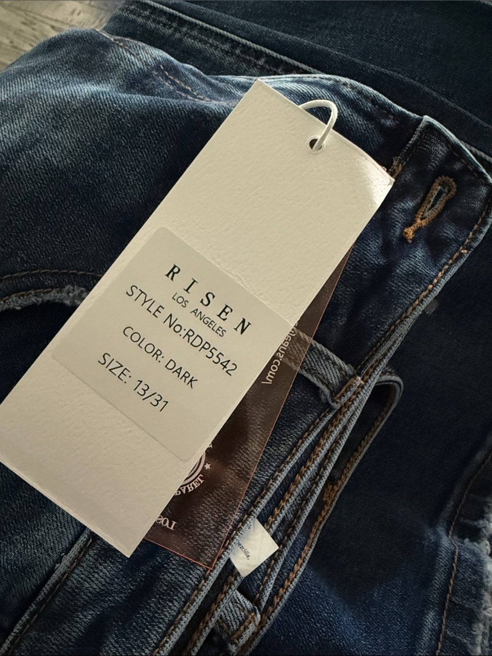 RISEN Los Angeles NWT Sammie High Rise Straight Leg Denim Jeans Dark Wash 13/31 - Picture 5 of 5